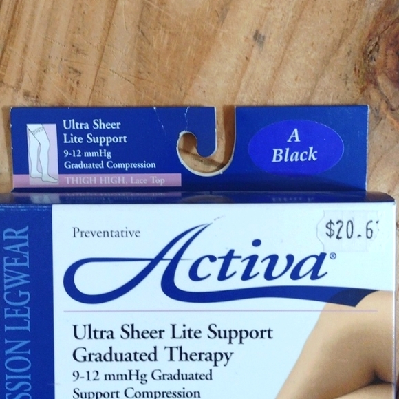 Activa Ultra Sheer Lite Support Thigh High Lace Top Hose H1261 Black Size A NWT - Picture 6 of 9